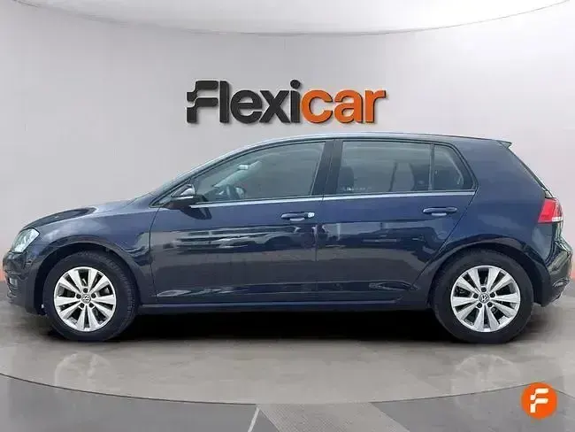 Usado VW Golf VII 115 CV (84 kW) 2016 Azul