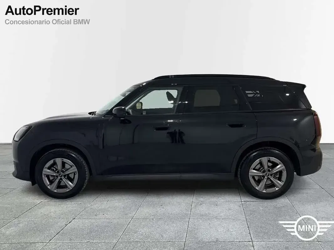 Usado Mini One D Countryman Essential 163 CV (119 kW) 2024 Negro SUV