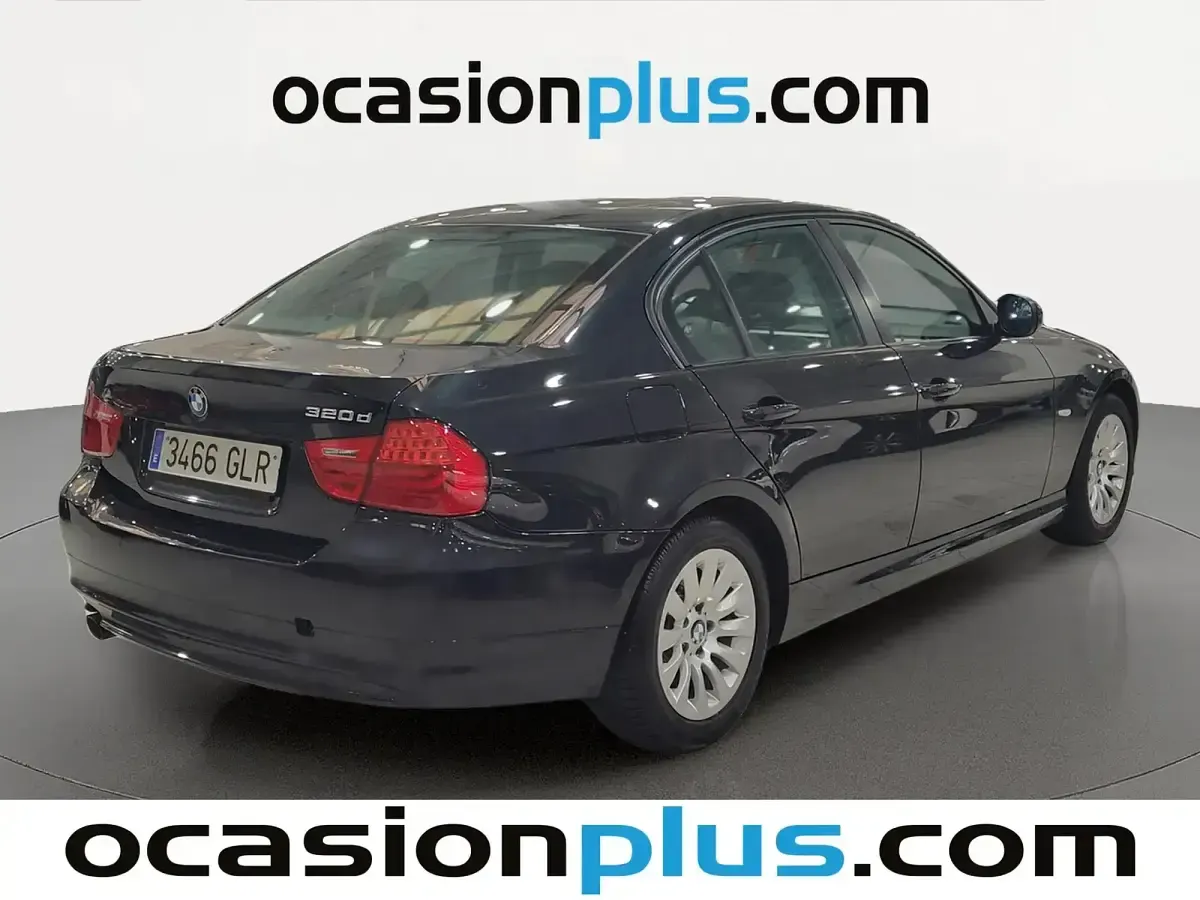 Usado BMW 320 177 CV (130 kW) 2009 Negro Berlina