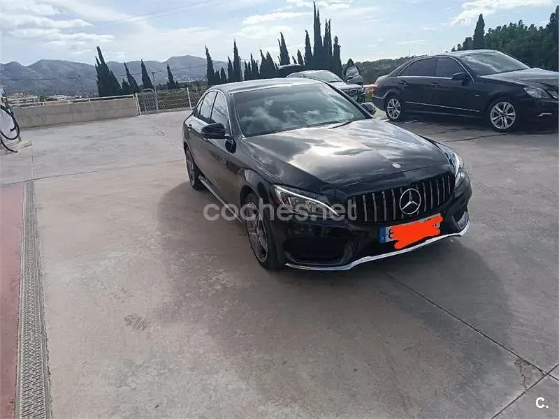 Usado Mercedes C220 AMG line 170 CV (125 kW) 2017 Negro Berlina