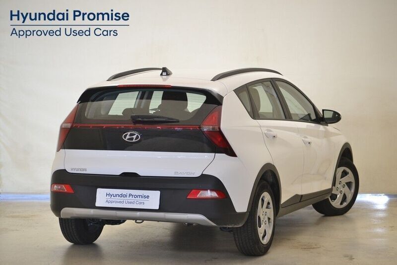 Usado Hyundai Bayon 84 CV (61 kW) 2023 Blanco SUV