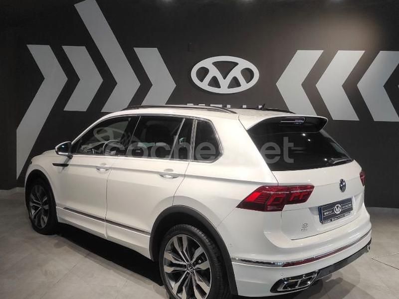 Usado VW Tiguan R-line 150 CV (110 kW) 2021 Blanco SUV