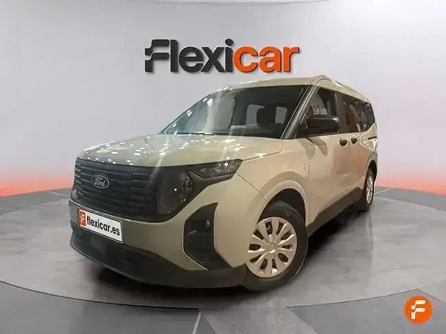 Usado Ford Tourneo Courier Active 125 CV (91 kW) 2024 Verde Monovolumen