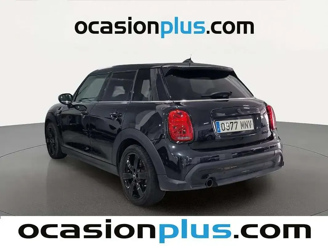 Usado Mini Cooper 136 CV (100 kW) 2024 Negro Utilitario