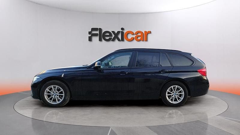 Usado BMW 318 150 CV (110 kW) 2018 Negro Familiar