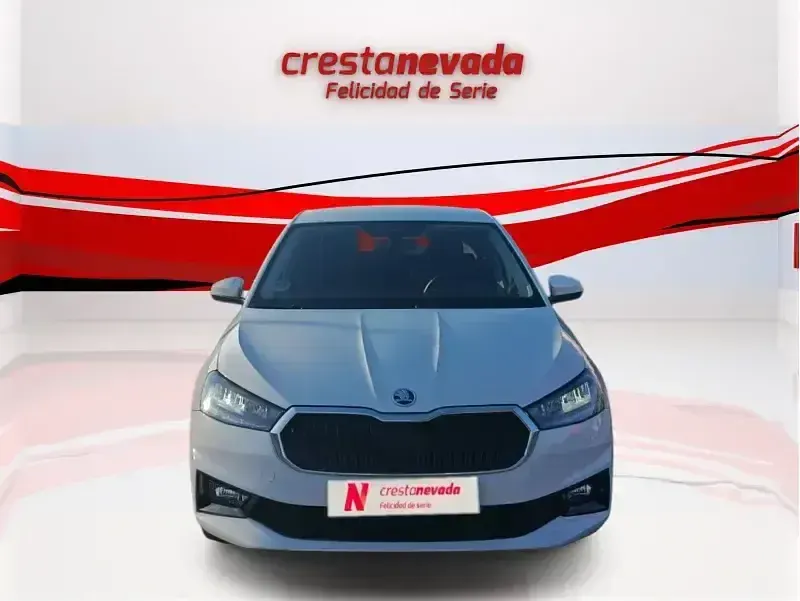 Usado Skoda Fabia Selection 80 CV (58 kW) 2024 Blanco Utilitario