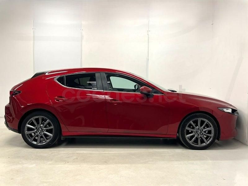 Usado Mazda 3 122 CV (89 kW) 2021 Granate Berlina