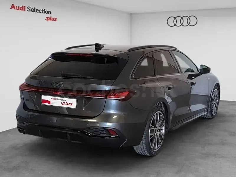 Nuevo Audi A5 S-Line 204 CV (150 kW) 2025 Gris / plata Familiar