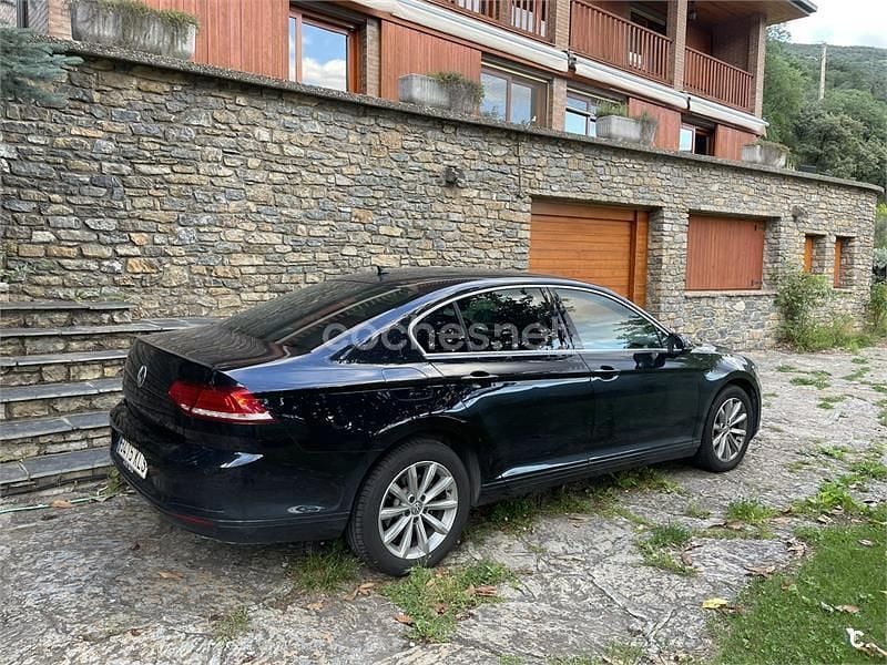 Begagnad VW Passat Advance 120 HK (88 kW) 2018 Svart Sedan