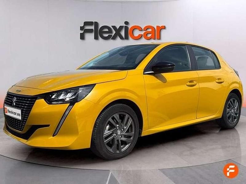 Usado Peugeot 208 Active 101 CV (74 kW) 2022 Amarillo Utilitario