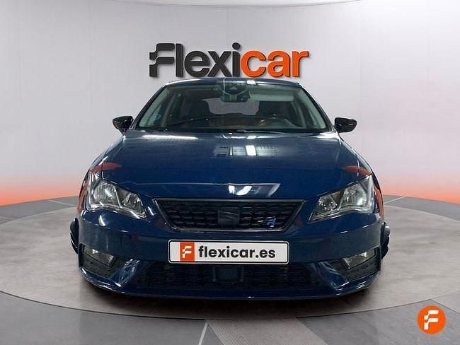 Usado Seat Leon Style 115 CV (84 kW) 2019 Amarillo