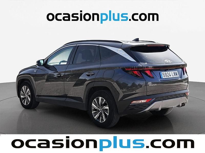 Usado Hyundai Tucson 136 HP (100 kW) 2022 Cinzento SUV
