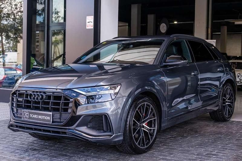 Usado Audi Q8 S-Line 231 CV (169 kW) 2020 Gris SUV