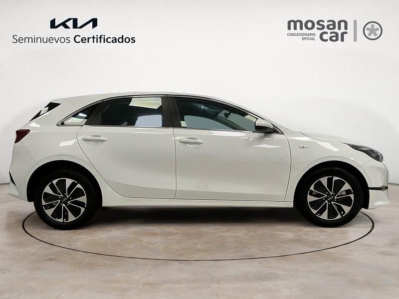 Usado Kia Ceed 100 CV (73 kW) 2024 Otro Utilitario