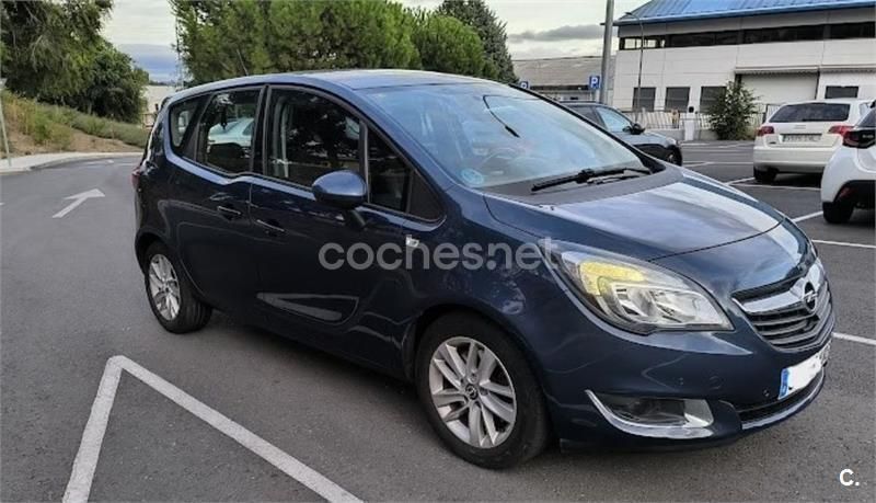 Etiqueta c (verde) Usado 2017 Opel Meriva Excellence Monovolumen | 8000 € (Buen precio) - Imagen 1/4