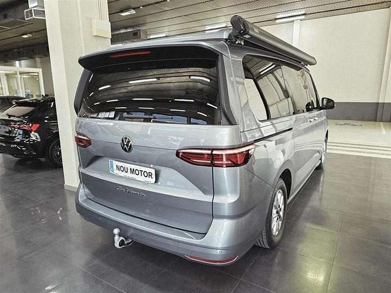 Nuevo VW California Beach 150 CV (110 kW) 2025 Gris Van
