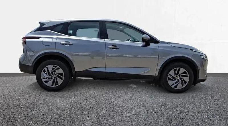 Usado Nissan Qashqai Acenta 140 CV (102 kW) 2022 Skyline grey (metalizado) SUV