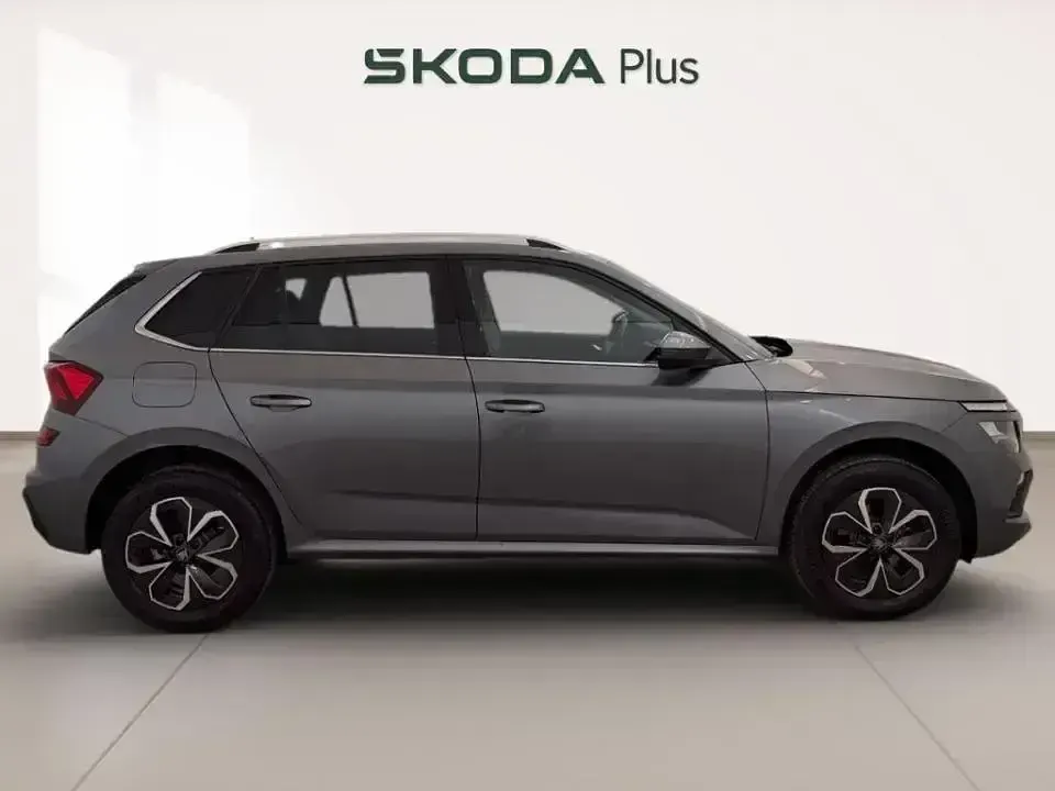Usado Skoda Kamiq Selection 116 CV (85 kW) 2025 Gris SUV