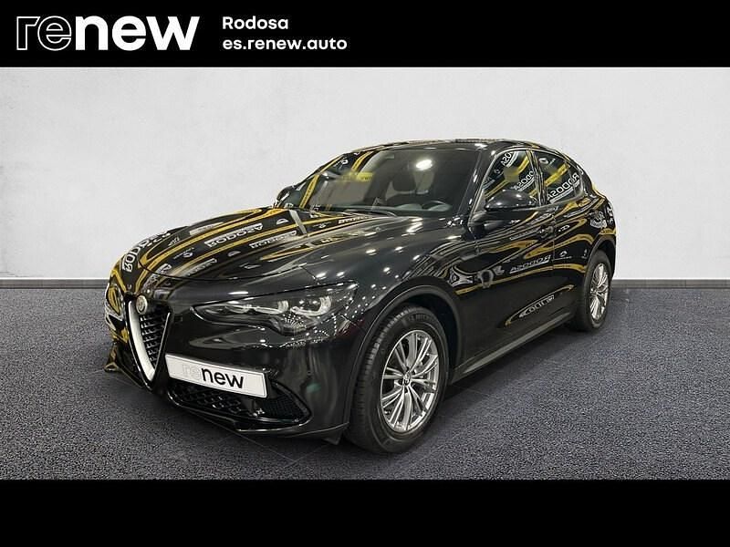 Usado Alfa Romeo Stelvio Super 160 CV (117 kW) 2023 Negro SUV