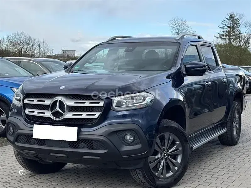Usado Mercedes X220 163 CV (119 kW) 2018 Azul Pickup/Camioneta