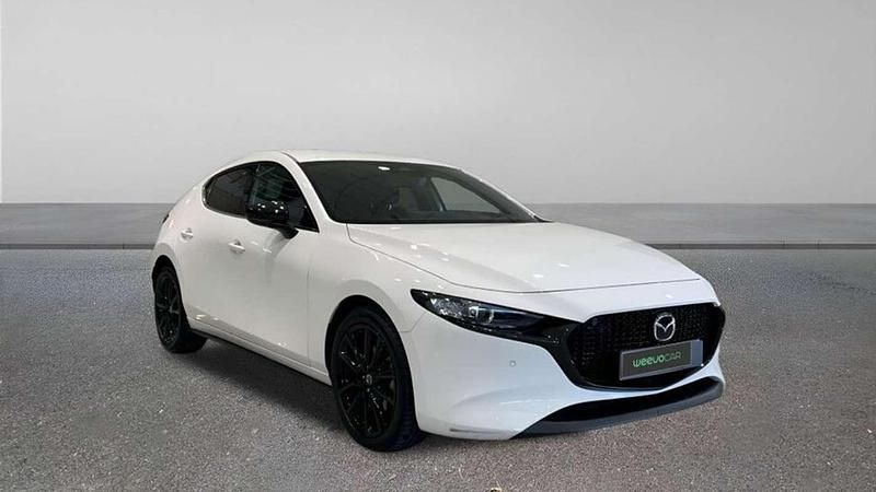 Usado Mazda 3 Homura-Line 122 CV (89 kW) 2024 Blanco Utilitario