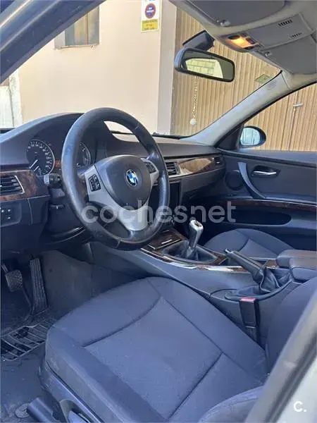 Usado BMW 320 150 CV (110 kW) 2006 Gris / plata Berlina