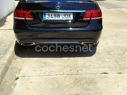 Usado Mercedes E220 Avantgarde 170 CV (125 kW) 2014 Negro Berlina
