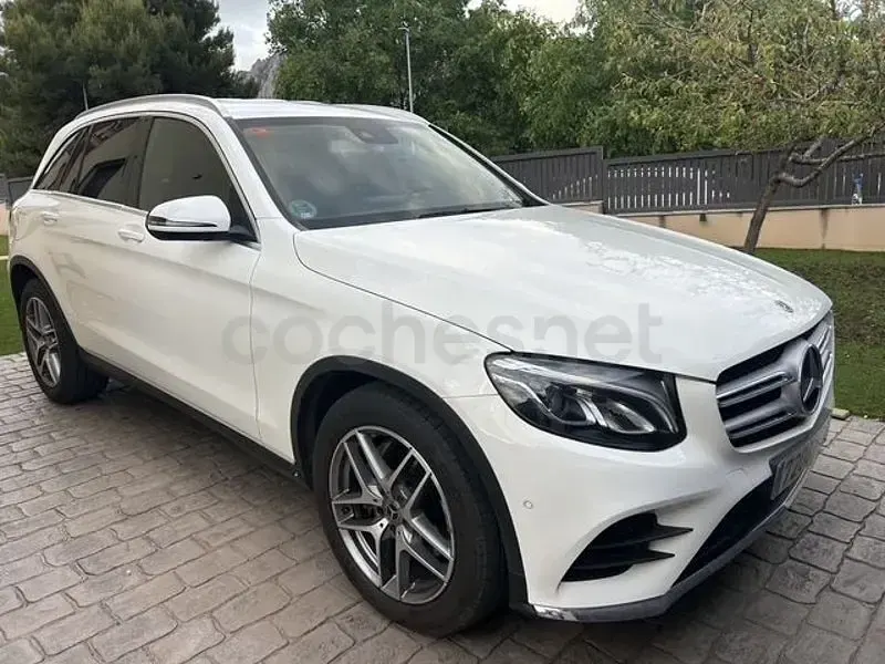 Usado Mercedes GLC250 204 CV (150 kW) 2017 Blanco SUV