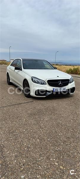 Usado Mercedes E220 170 CV (125 kW) 2016 Blanco Berlina