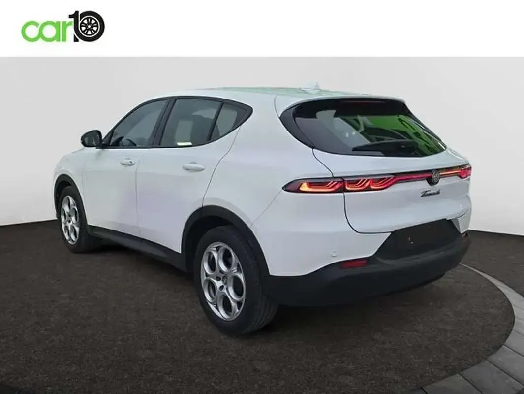 Usado Alfa Romeo Tonale Sprint 131 CV (96 kW) 2022 Blanco SUV