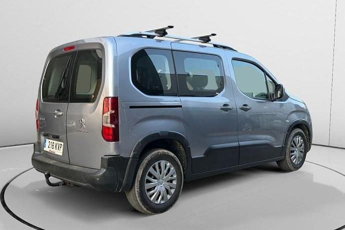 Usado Peugeot Rifter Active 102 CV (75 kW) 2019 Monovolumen