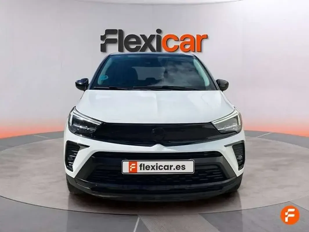 Usado Opel Crossland 110 CV (80 kW) 2023 Blanco SUV