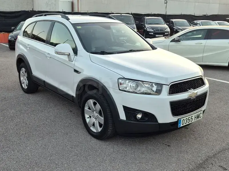 Usado Chevrolet Captiva LTZ 184 CV (135 kW) 2012 Blanco SUV