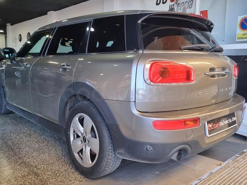 Usado Mini Cooper D Clubman 150 CV (110 kW) 2016 Gris / plata Familiar