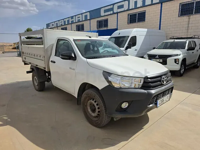 Usado Toyota HiLux 150 CV (110 kW) 2021 Blanco Pickup/Camioneta