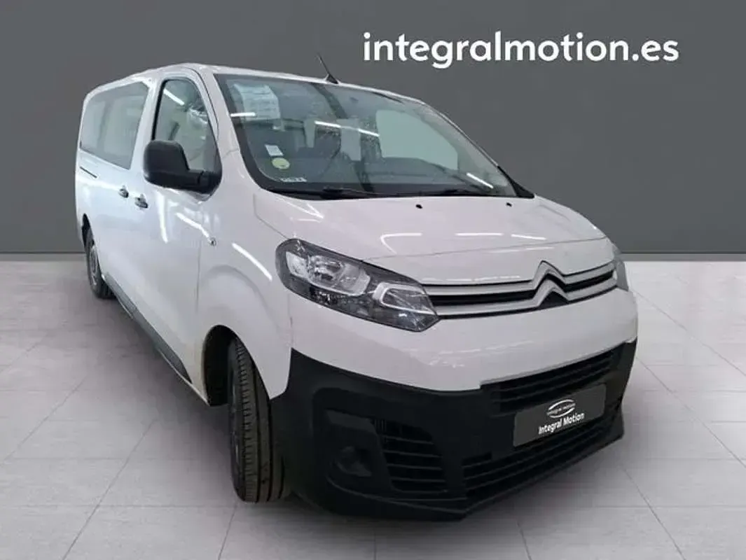 Usado Citroën Jumpy Comfort 118 CV (86 kW) 2021 Blanco Monovolumen