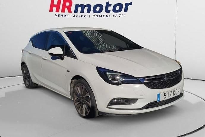 Usado 2017 Opel Astra Selective | 8290 € (Buen precio) - Imagen 1/4