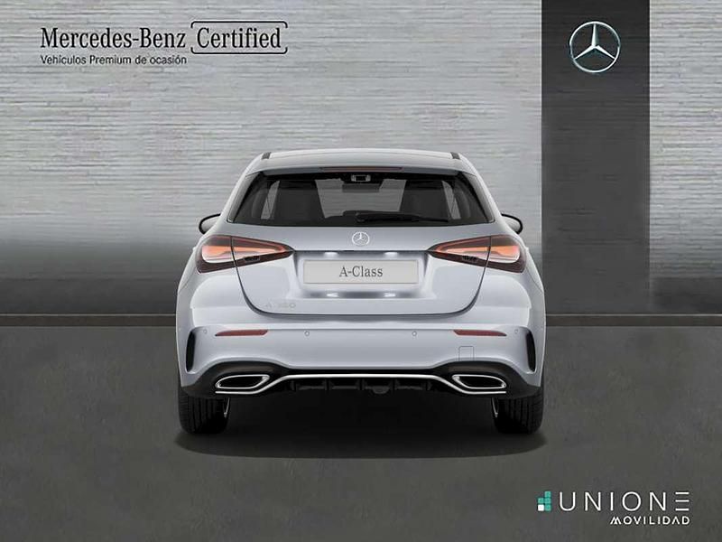 Usado Mercedes A180 136 CV (100 kW) 2025 Berlina