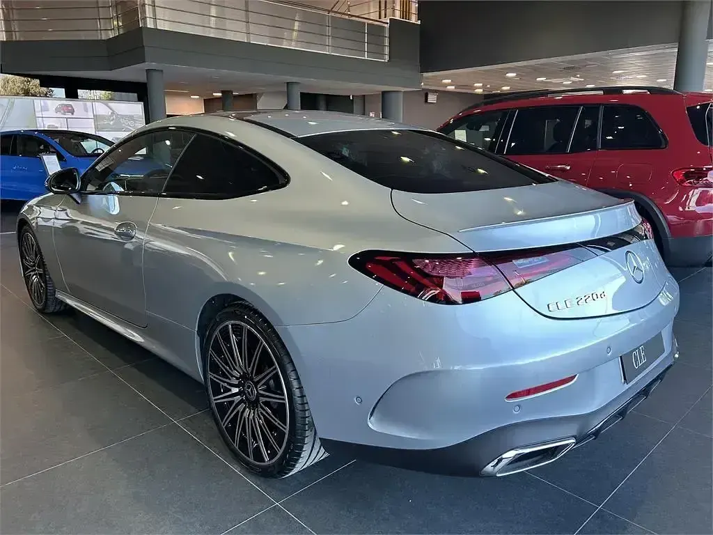 Nuevo Mercedes CLE220 197 CV (144 kW) 2026 Gris Coupe