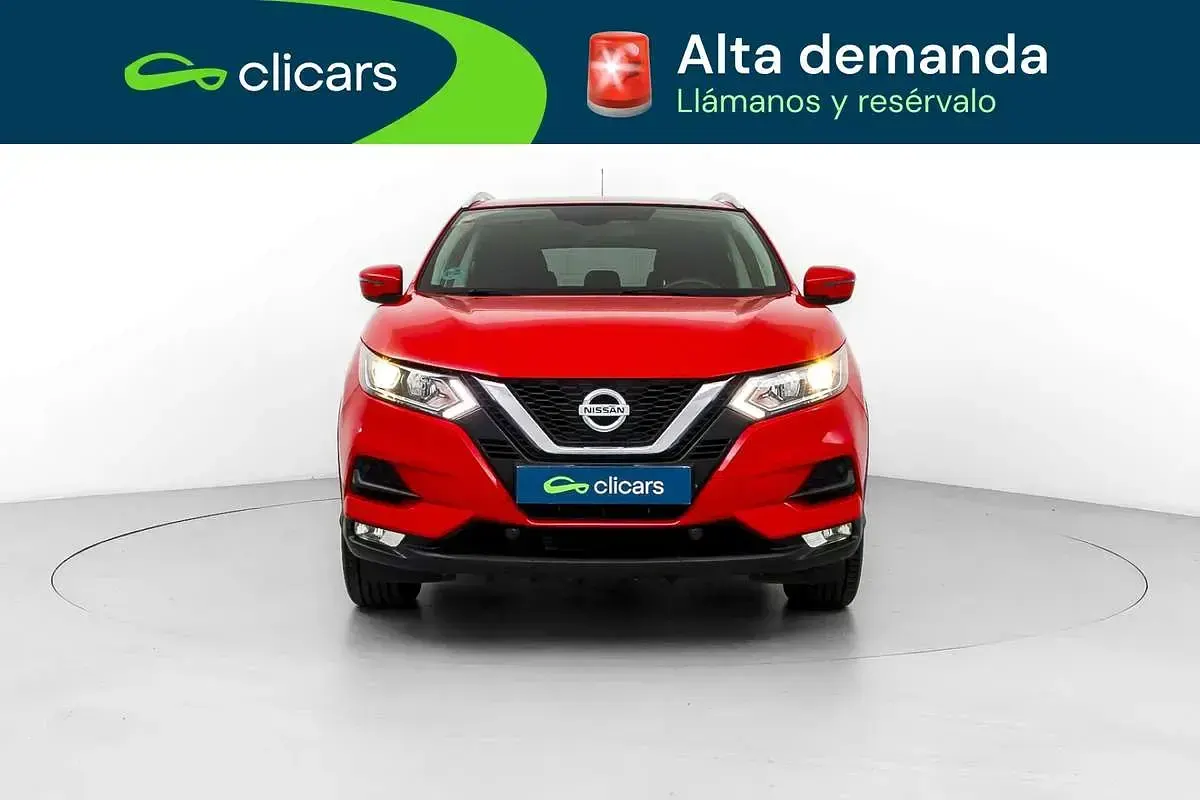 Begagnad Nissan Qashqai Acenta 140 HK (102 kW) 2019 Röd SUV