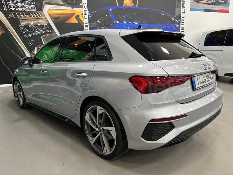 Usado Audi A3 S-Line 150 CV (110 kW) 2022 Gris / plata Berlina