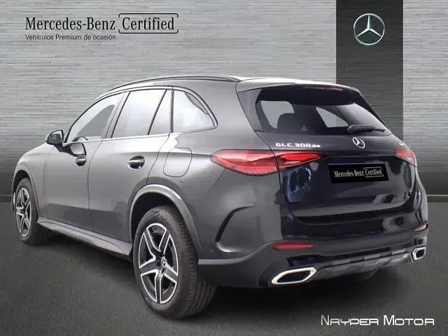 Nuevo Mercedes GLC300e 333 CV (244 kW) 2026 Gris grafito SUV