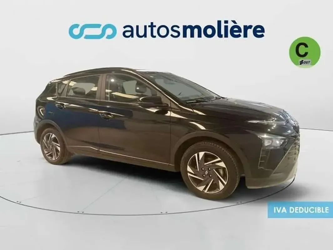 Usado Hyundai Bayon 84 CV (61 kW) 2023 Negro SUV