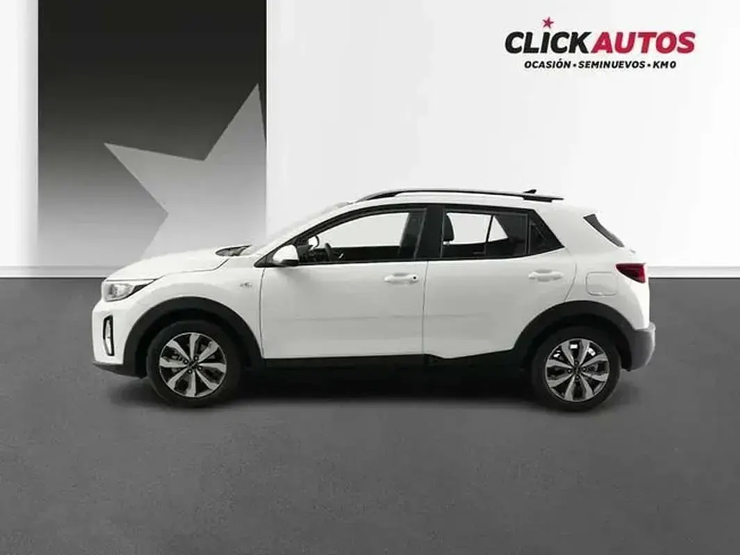 Usado Kia Stonic Active 101 CV (74 kW) 2025 Blanco SUV