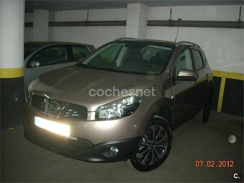 Usado Nissan Qashqai Tekna 140 CV (102 kW) 2012 Beige SUV