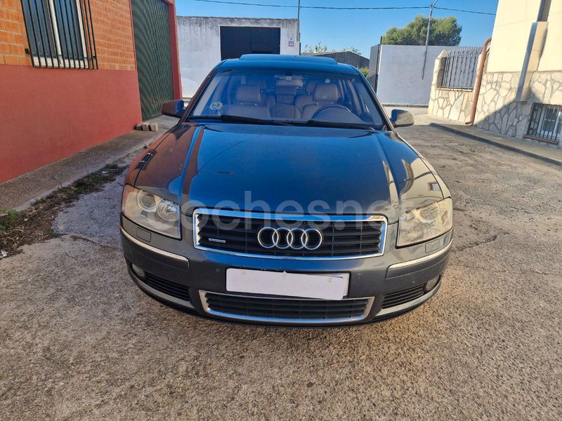 Gris / plata Usado 2004 Audi A8 Berlina | 5900 € (Super precio) - Imagen 1/4