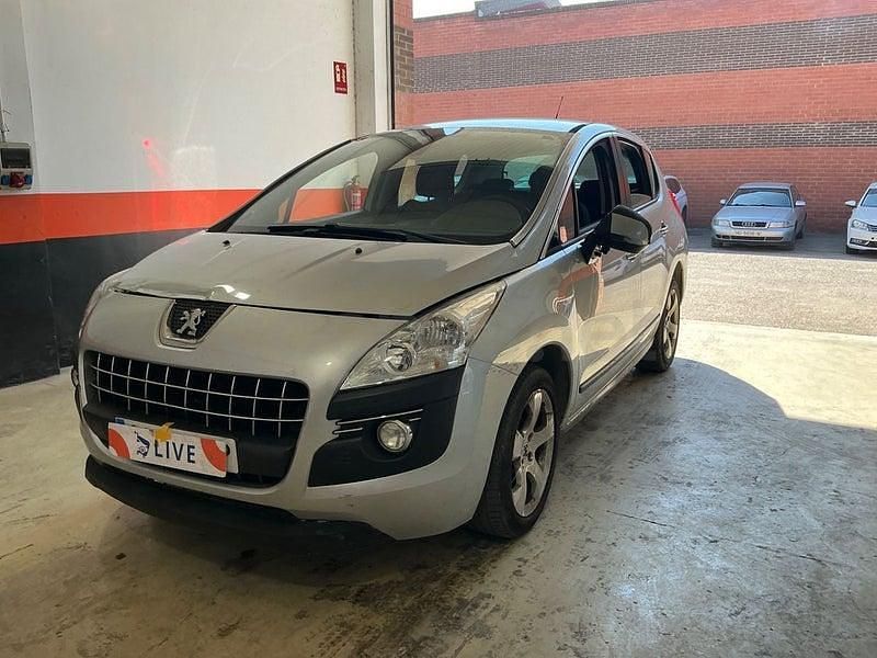 Occasion Peugeot 3008 Access 120 ch (88 kW) 2012 Gris Break