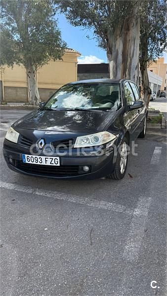 Usado Renault Mégane II 105 CV (77 kW) 2008 Azul Berlina