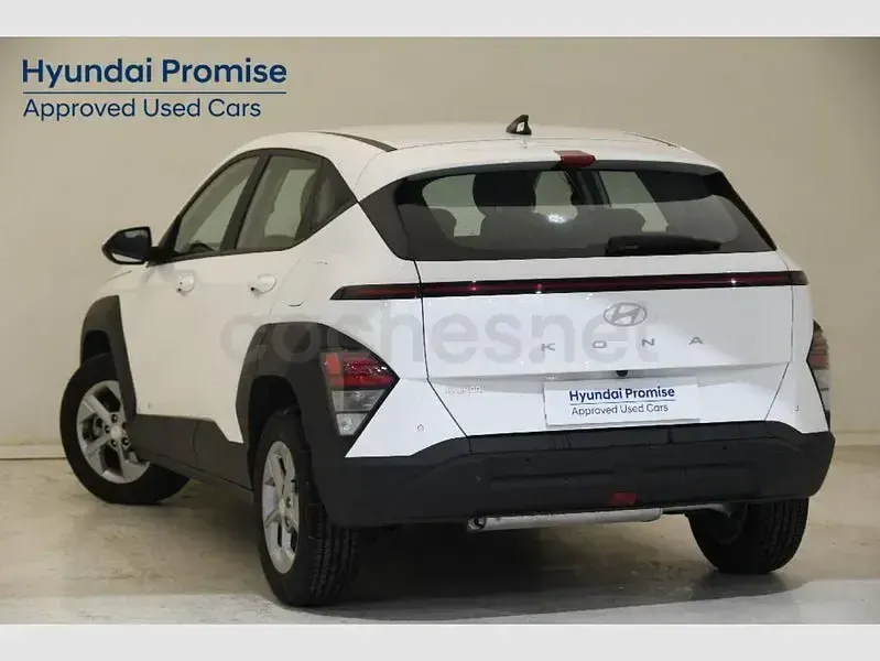 Usado Hyundai Kona 120 CV (88 kW) 2024 Blanco SUV