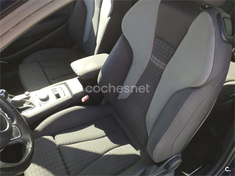 Azul Usado 2013 Audi A3 Ambition Berlina | 13.300 € (Precio justo) - Imagen 1/4